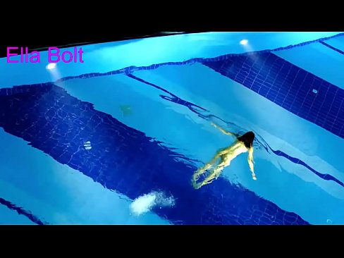 ❤️ Je ne peux pas m'arrêter de regarder, jeune blonde prise en train de nager nue dans la piscine de la station ELLA BOLT. ❤❌ Porno at us fr.credit-assorti.ru